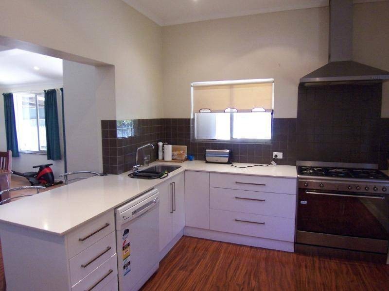 65 Temora Street, Cootamundra NSW 2590