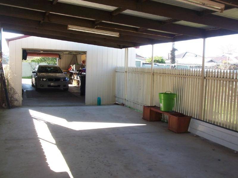 65 Temora Street, Cootamundra NSW 2590