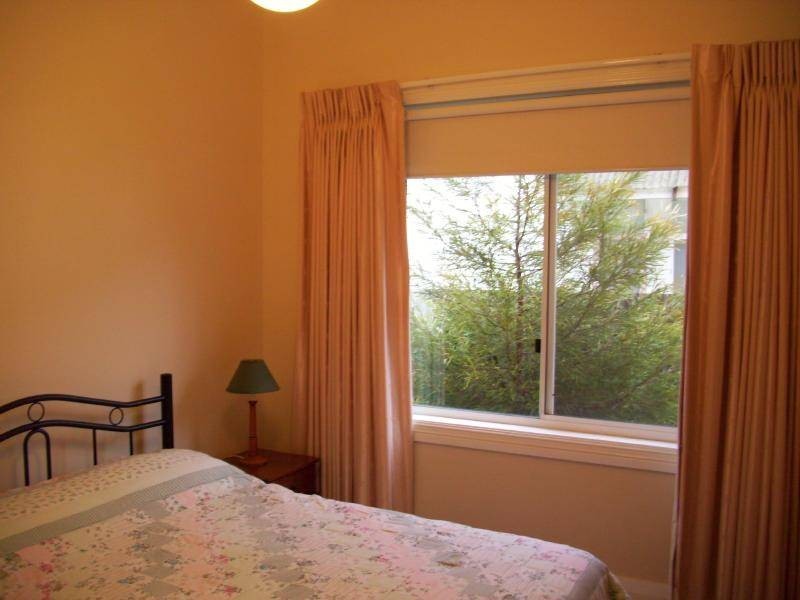 4 Morris Street, Cootamundra NSW 2590