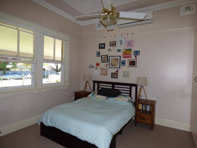 17 Temora Street, Cootamundra NSW 2590