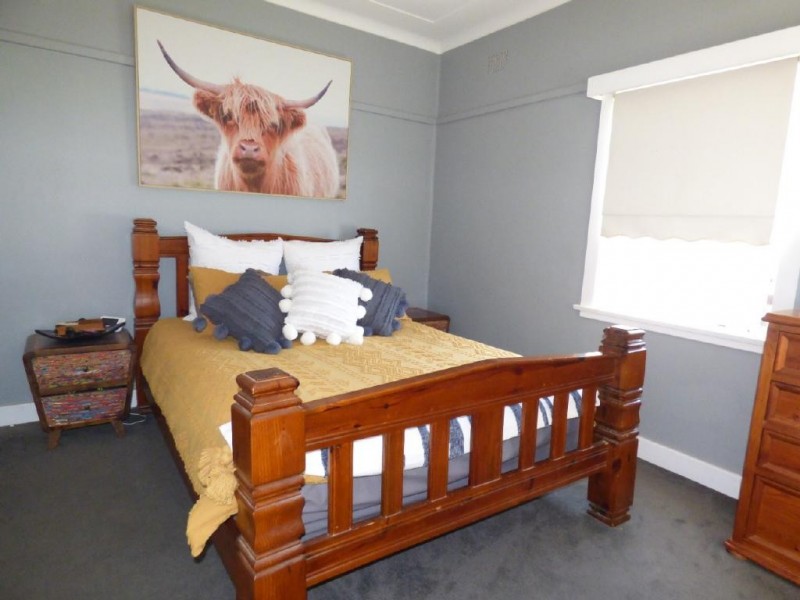 134 Sutton Street, Cootamundra NSW 2590