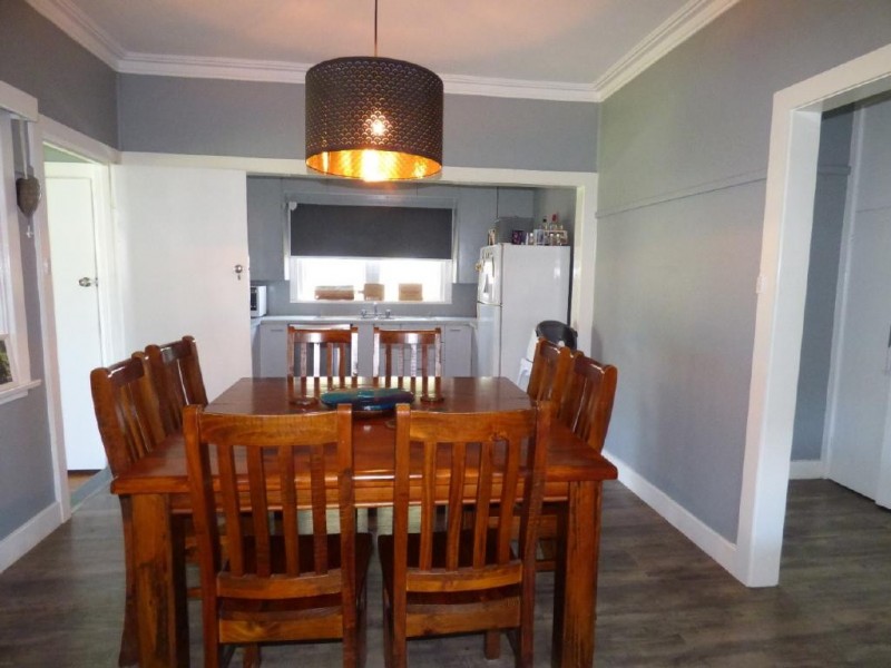 134 Sutton Street, Cootamundra NSW 2590