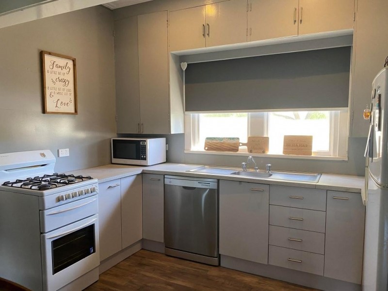 134 Sutton Street, Cootamundra NSW 2590