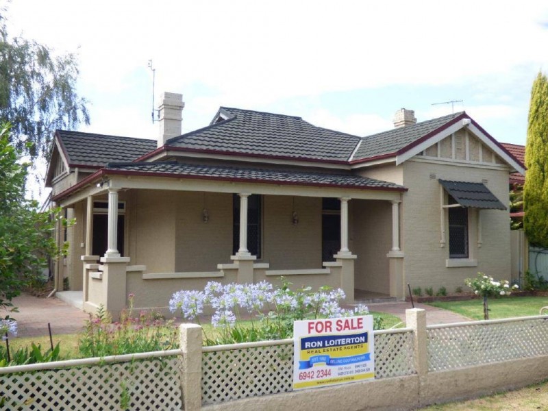 78 Sutton Street, Cootamundra NSW 2590