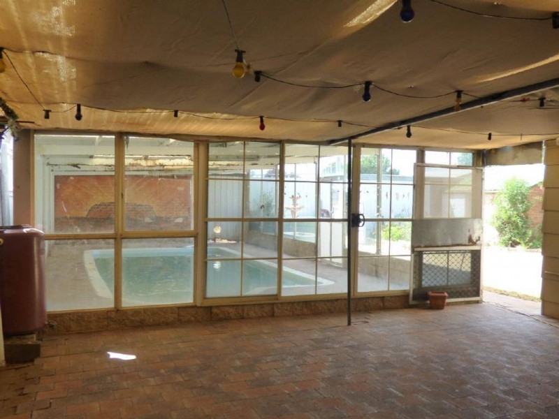 78 Sutton Street, Cootamundra NSW 2590