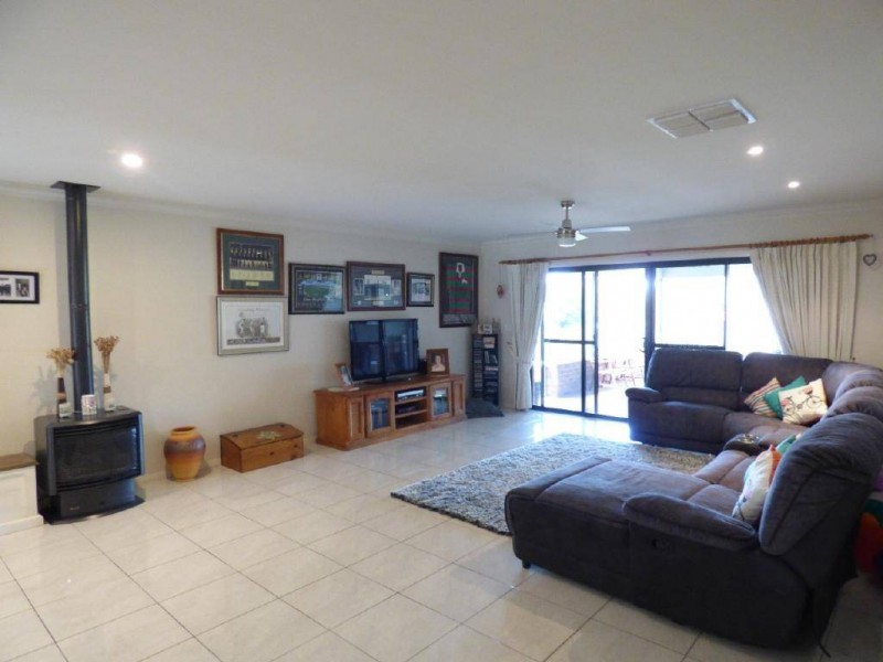 35 Matilda Avenue, Cootamundra NSW 2590
