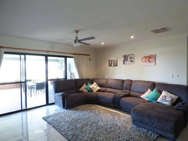 35 Matilda Avenue, Cootamundra NSW 2590