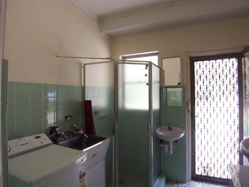 27 John Street, Cootamundra NSW 2590