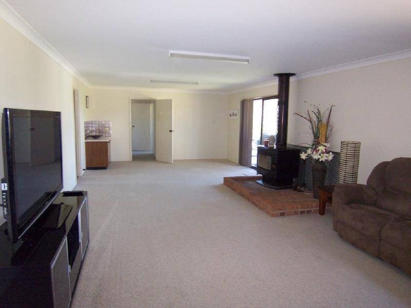 11 Donaldson Street, Cootamundra NSW 2590