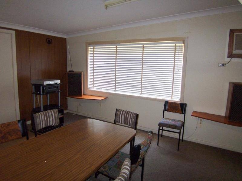35 Sutton Street, Cootamundra NSW 2590