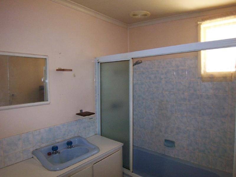 35 Sutton Street, Cootamundra NSW 2590