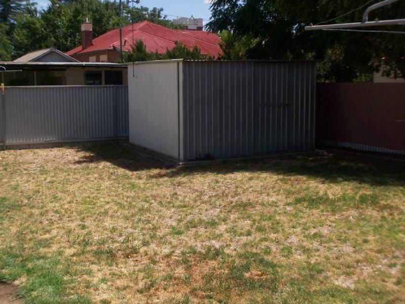 35 Sutton Street, Cootamundra NSW 2590