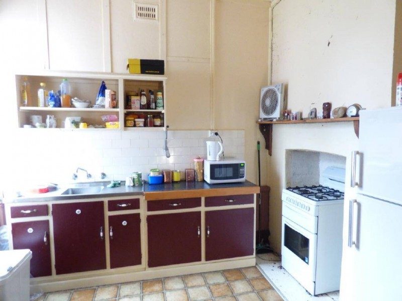 37 Hay Street, Cootamundra NSW 2590