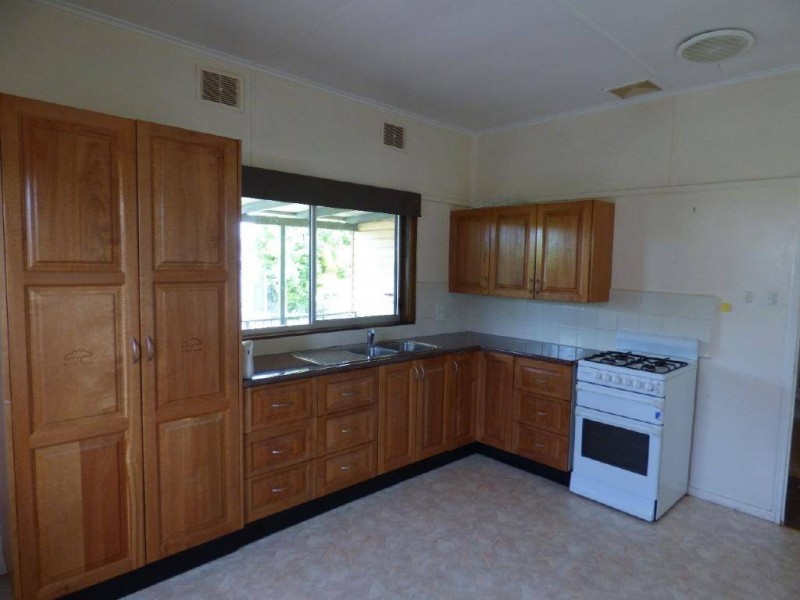 14 Harley Avenue, Cootamundra NSW 2590