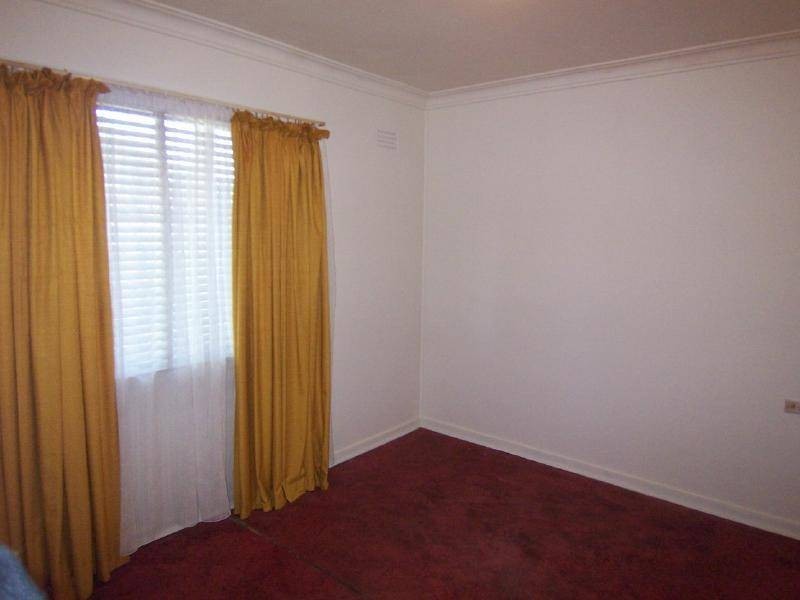195 Thompson Street, Cootamundra NSW 2590