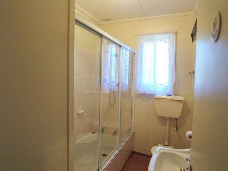 195 Thompson Street, Cootamundra NSW 2590
