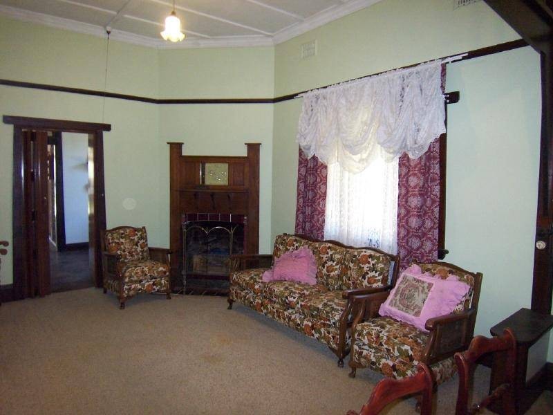 19 Martin Street, Stockinbingal NSW 2725