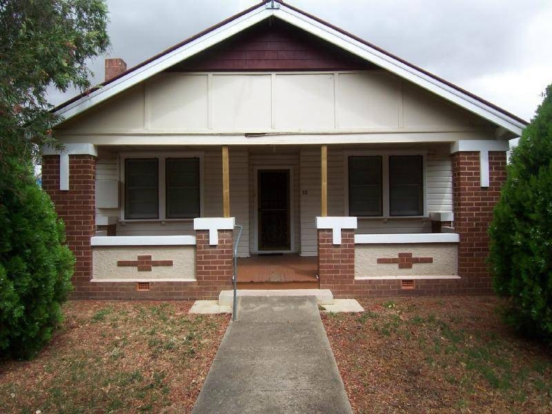 50 Crown Street, Cootamundra NSW 2590