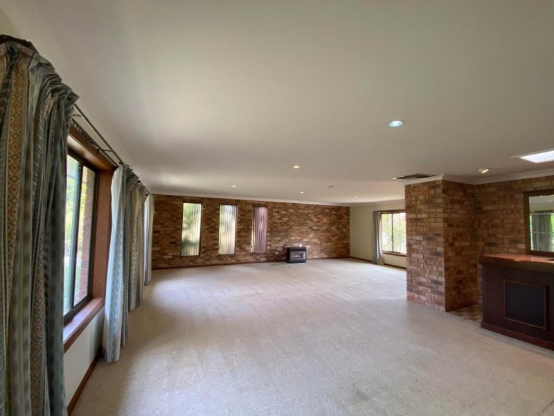1 Minkara Avenue, Cootamundra NSW 2590