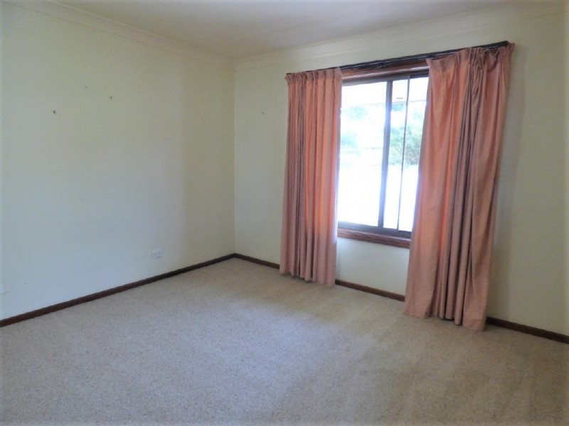 1 Minkara Avenue, Cootamundra NSW 2590