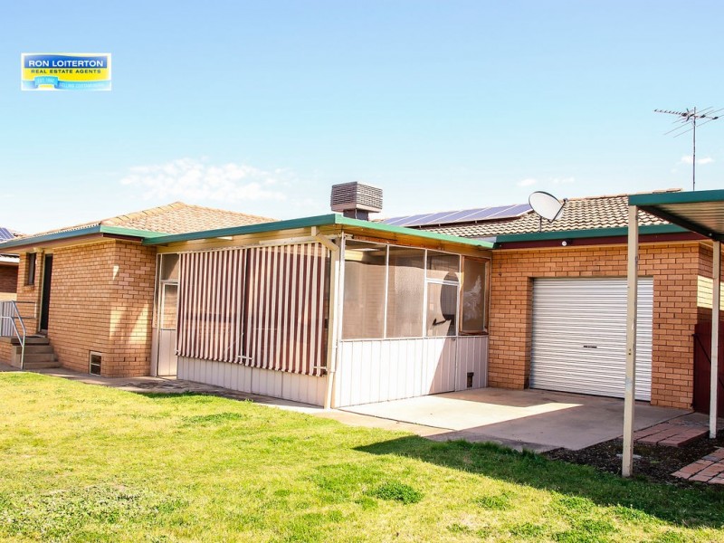 7 Coora Avenue, Cootamundra NSW 2590
