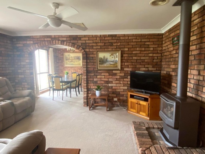 21 Inala Place, Cootamundra NSW 2590