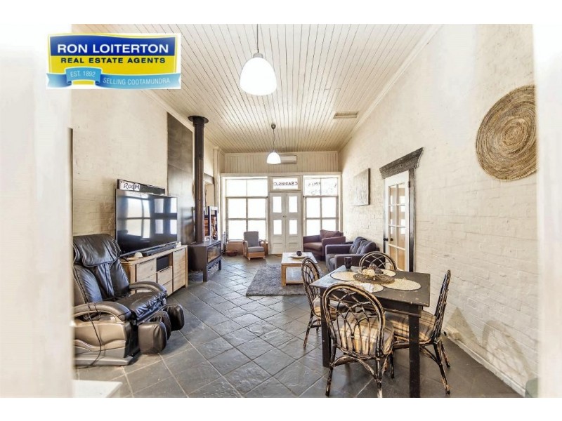 18 King Street, Cootamundra NSW 2590