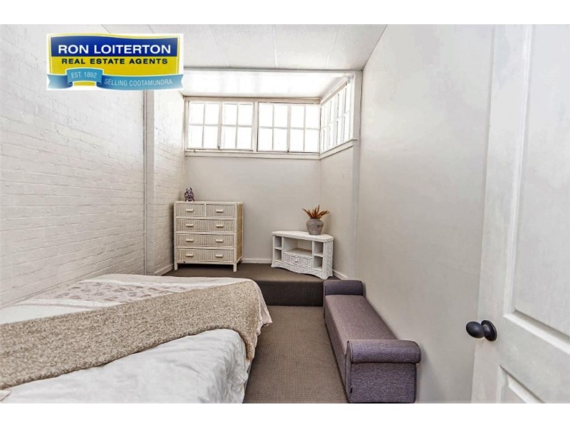 18 King Street, Cootamundra NSW 2590