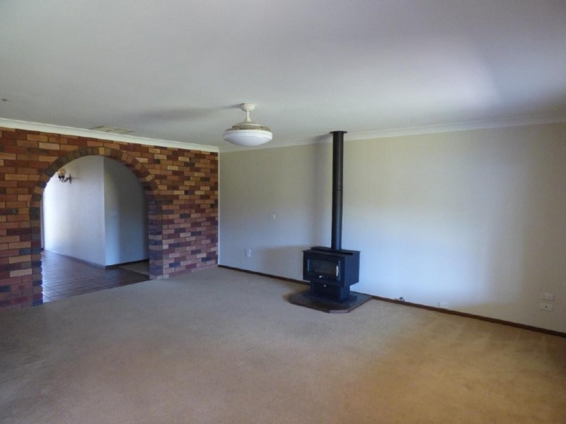 55 Hay Street, Cootamundra NSW 2590