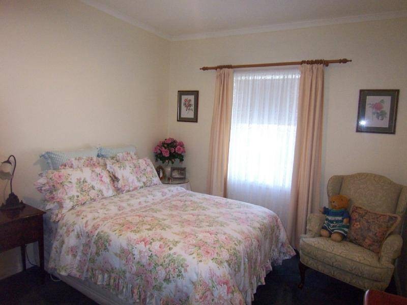 63 Cowcumbla Street, Cootamundra NSW 2590