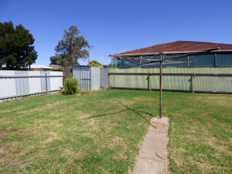 30 Cowcumbla Street, Cootamundra NSW 2590