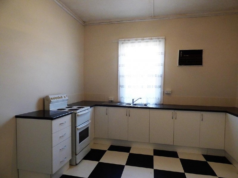 51 Hovell Street, Cootamundra NSW 2590