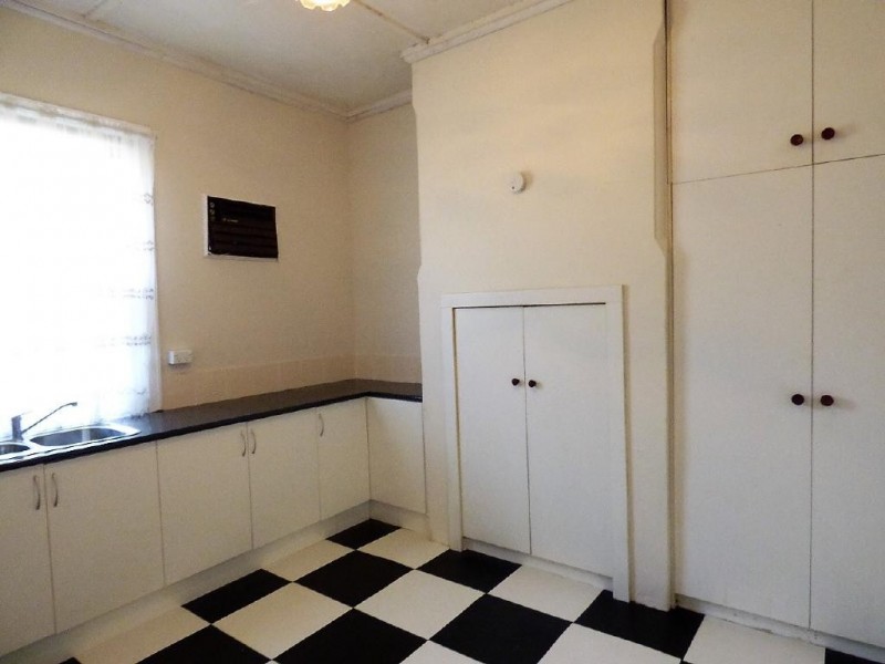 51 Hovell Street, Cootamundra NSW 2590