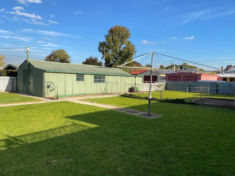 18 Renehan Street, Cootamundra NSW 2590