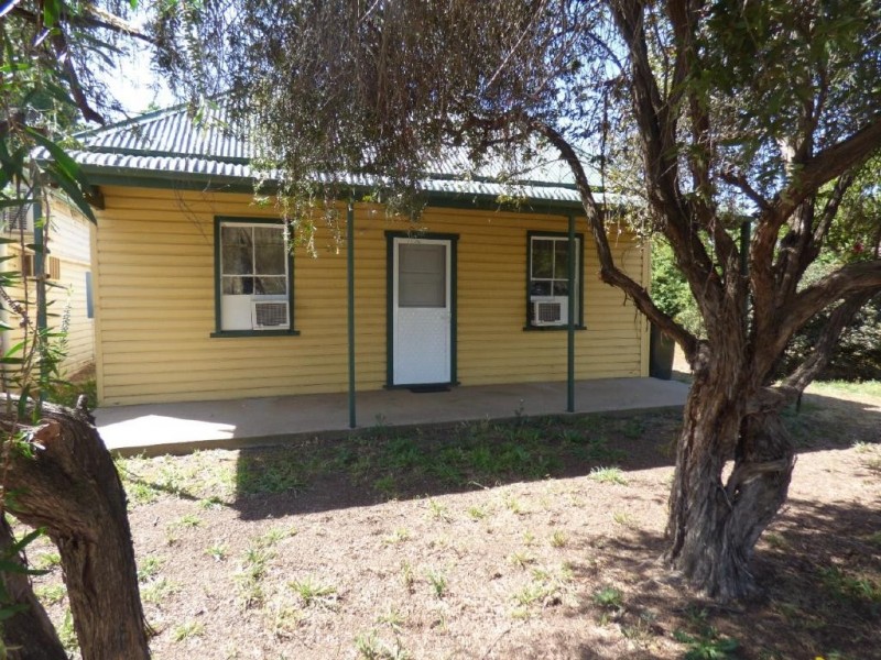 1 Parker Street, Cootamundra NSW 2590