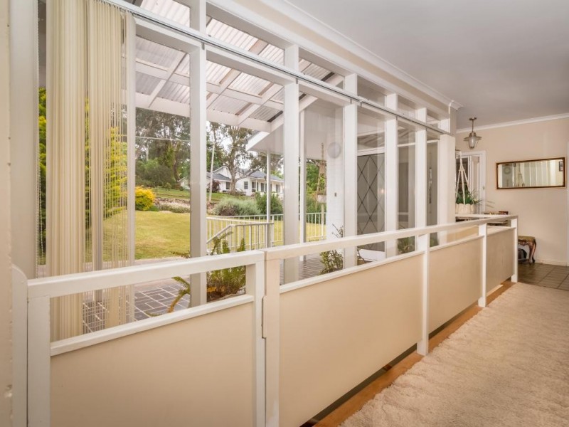 34 John Street, Cootamundra NSW 2590