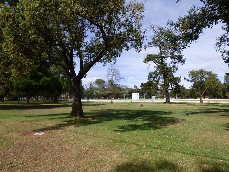 11 Adams Street, Cootamundra NSW 2590