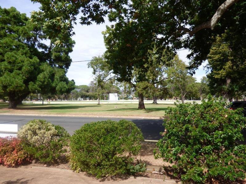 11 Adams Street, Cootamundra NSW 2590