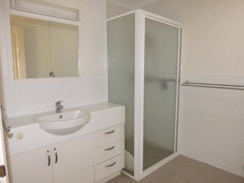 16/121 Mackay Street, Cootamundra NSW 2590