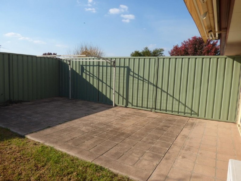 16/121 Mackay Street, Cootamundra NSW 2590