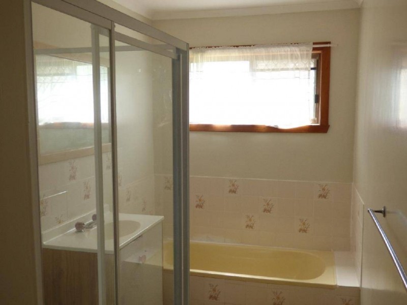 90 Pinkerton Road, Cootamundra NSW 2590