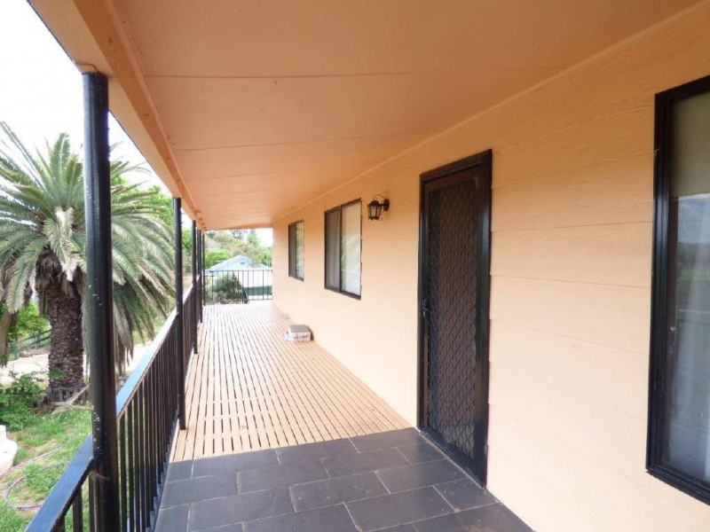90 Pinkerton Road, Cootamundra NSW 2590