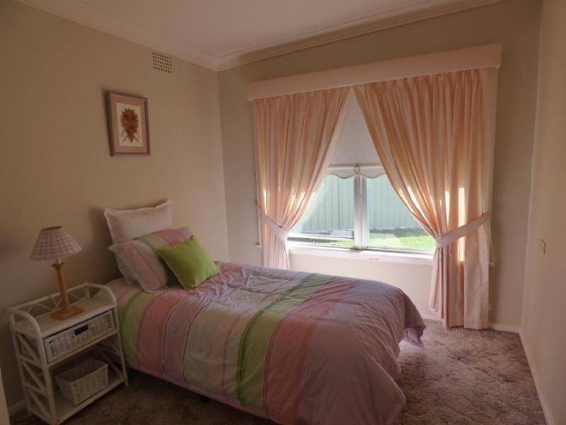7 Campbell Street, Cootamundra NSW 2590
