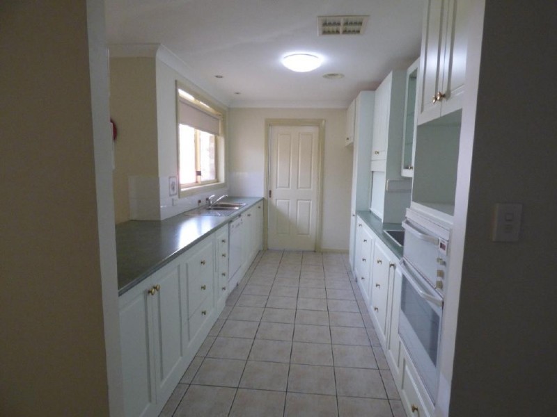 141 Hurley Street, Cootamundra NSW 2590