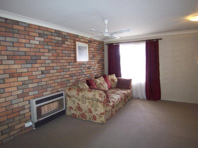 4 Cutler Avenue, Cootamundra NSW 2590