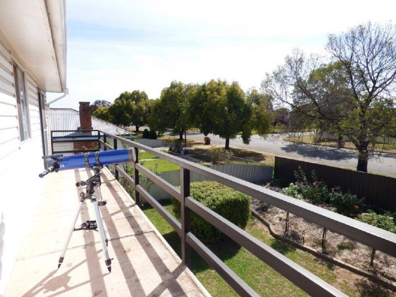 15 Hume Street, Cootamundra NSW 2590