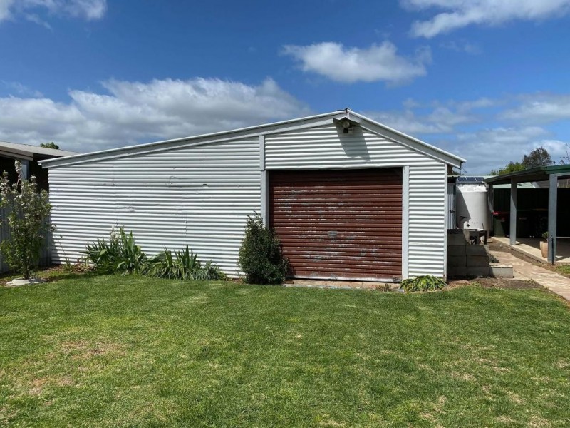 168 Sutton Street, Cootamundra NSW 2590