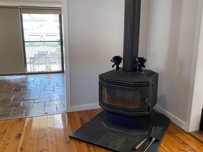 23 Murray Street, Cootamundra NSW 2590