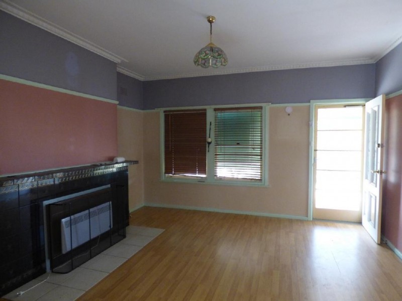 27 Williams Avenue, Cootamundra NSW 2590