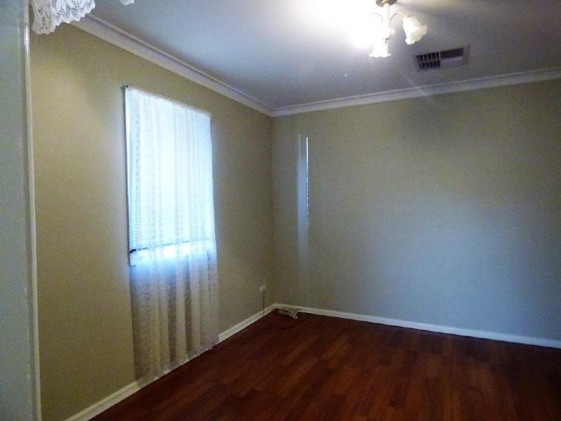 17 Gundagai Road, Cootamundra NSW 2590